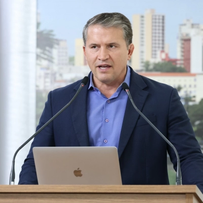 Roberto Freitas questiona o Executivo sobre custo-benefício da construção da Marginal Direita