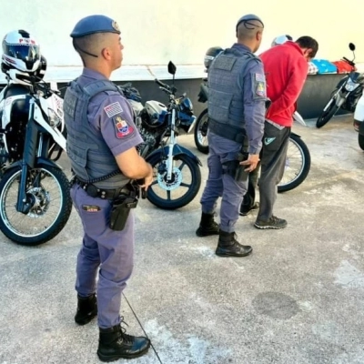 Polícia Militar recupera moto furtada que circulava pelo Campolim