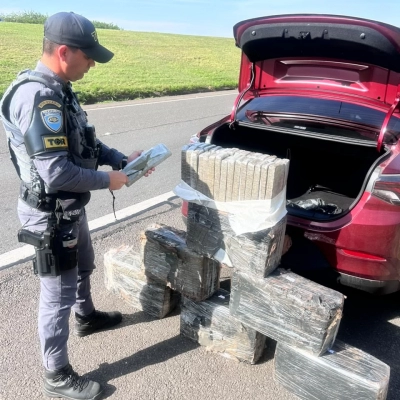 Homem é preso com grande quantidade de maconha na Castello Branco