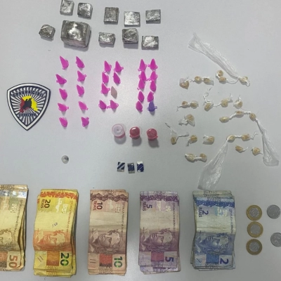 GCM de Sorocaba apreende drogas e valor em dinheiro durante patrulhamento na Vila Helena