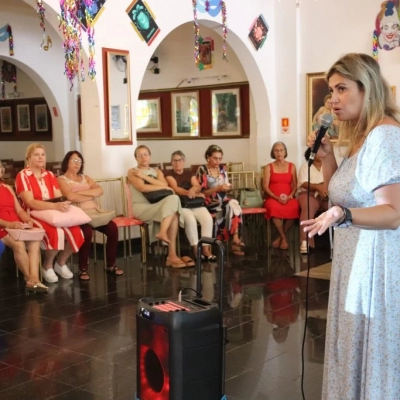 Secretaria da Mulher realiza primeira edição do ano do Chá das Rosas