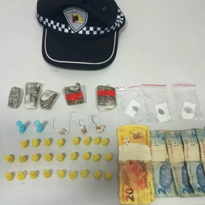 GCM prende homem por tráfico de drogas em ciclovia no Jd. Maria Antonia Prado