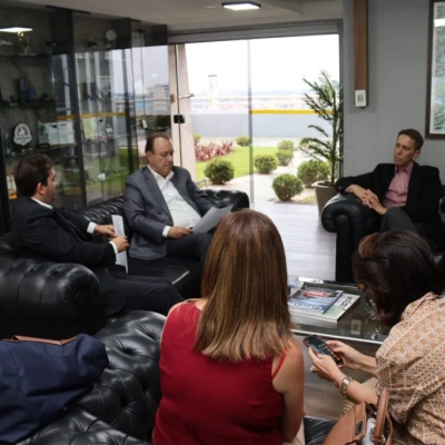 Após reunião na Prefeitura de Sorocaba, secretário estadual da Saúde anuncia melhorias para o CHS