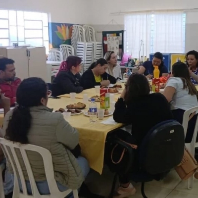 Equipe do Cras Ana Paula Eleutério realiza reunião intersetorial para dialogar a respeito e estruturar os serviços oferecidos à população local