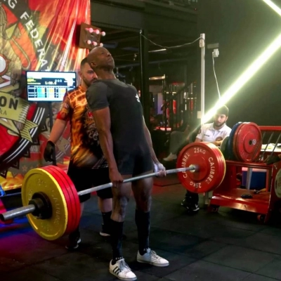 GCMs de Sorocaba conquistam ouro no Powerlifting e quebram recorde brasileiro em Curitiba