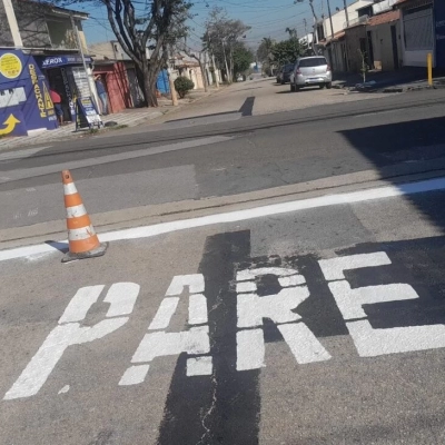 Semob implanta mão única de trânsito em rua do bairro Júlio de Mesquita Filho