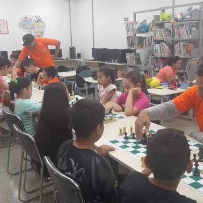 Turmas de xadrez do CEU das Artes se preparam para disputa da Copa Regional