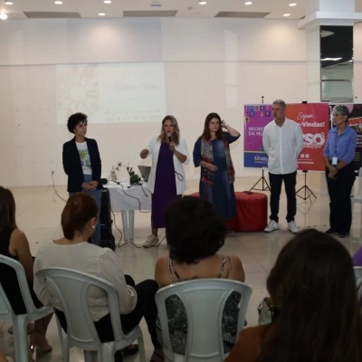 Secretaria da Mulher e o Comitê Todos por Elas, com a parceria de várias instituições, realiza roda de conversa com foco no alcoolismo feminino