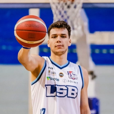 LSB joga contra o Tatuí Basquete no Ginásio Municipal de Sorocaba nesta sexta-feira (24)