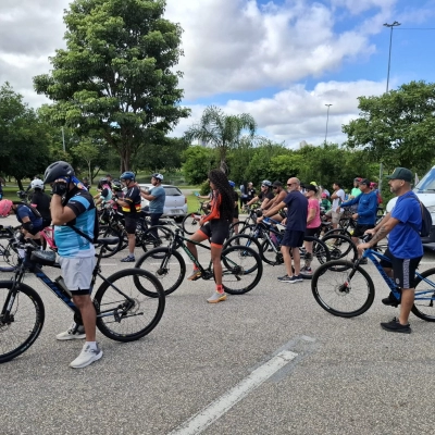 Primeira edição 2026 do “Pedala Sorocaba” reúne dezenas de ciclistas