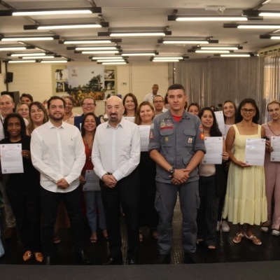 Prefeitura de Sorocaba oficializa a regularização de alvarás do Corpo de Bombeiros nas UBSs