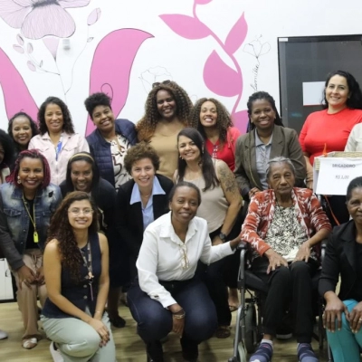 Secretaria da Mulher e Sebrae dão início ao curso Potência Negra com convidada especial que é expoente entre as empreendedoras negras