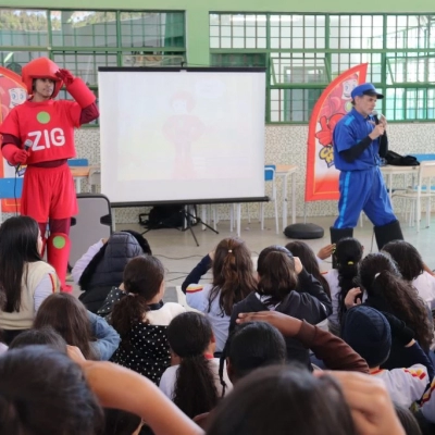 Alunos das escolas da rede municipal receberam o projeto Clubinho Honda voltado a educação e segurança no trânsito ao longo de 2025