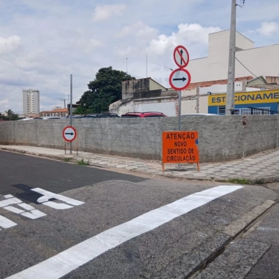 Semob altera sentido de tráfego em rua na Vila Haro