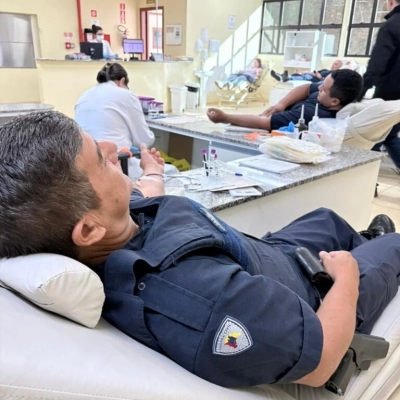 GCM de Sorocaba faz ação solidária de doação de sangue em apoio a bebê com anemia hemolítica autoimune