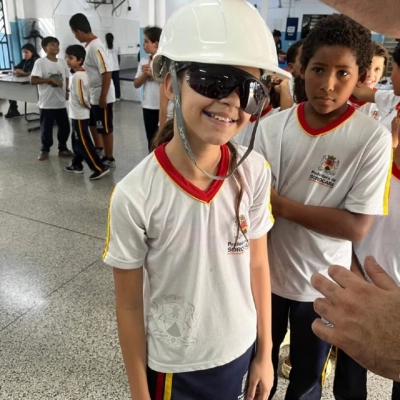 Secretaria da Educação, em parceria com a Saúde, promove ação sobre segurança do trabalho em escola municipal de Sorocaba
