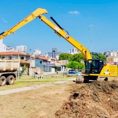 Saae/Sorocaba faz limpeza e manutenção preventiva do Reservatório de Detenção de Cheias (RDC) Parque dos Italianos
