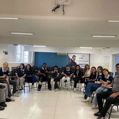 Secretaria da Mulher realiza ação do Outubro Rosa na Guarda Mirim de Sorocaba