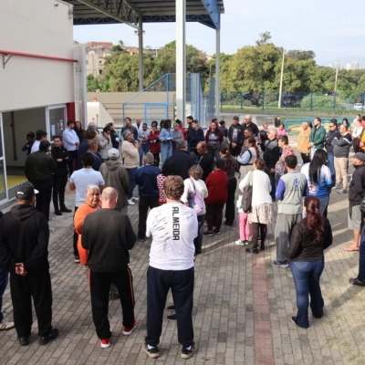 “Prefeitura de bairro em bairro” atende pedidos de moradores dos jardins Santa Cláudia e Josane