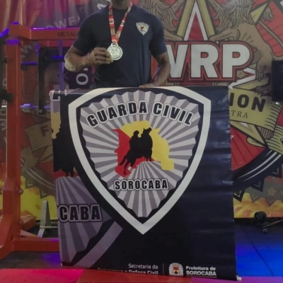 GCMs conquistam pódio no Campeonato Paulista de Powerlifting em São Vicente