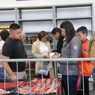 Secretaria da Mulher realiza a edição de junho do “Mercado Solidário”