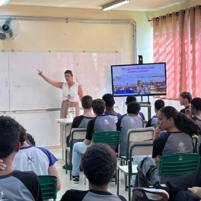 Secretaria da Mulher cria o projeto “Caminhos para o Futuro” e visita escolas com foco na conscientização e no combate à violência entre jovens