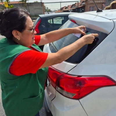 Ação educativa da campanha Dezembro Verde em Sorocaba aborda cerca de 500 motoristas
