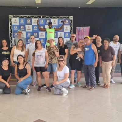 Secretaria da Mulher realiza ação especial no Parque dos Espanhóis no Dia Mundial de Luta contra a Aids