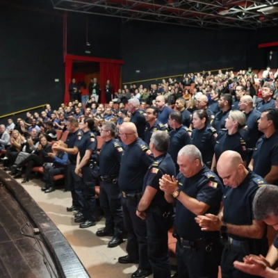 Prefeitura de Sorocaba promove 62 GCMs, entrega armas, treina nova turma e preenche mais 102 vagas de guardas