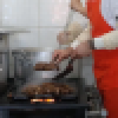 Iniciativa da Prefeitura de Sorocaba oferece churrasco na merenda de alunos de escolas municipais