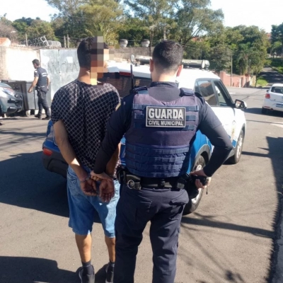 GCM detém acusado após vítima acionar aplicativo Protege Mulher nesta segunda-feira (26)