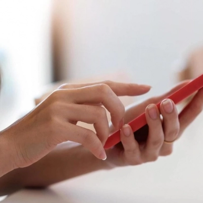 População de Sorocaba terá acesso gratuito a iPhones em terminais de ônibus