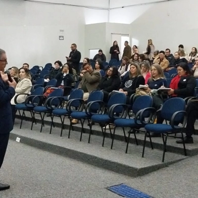 Secretaria da Educação promove ação formativa voltada à prevenção e ao combate do trabalho infantil