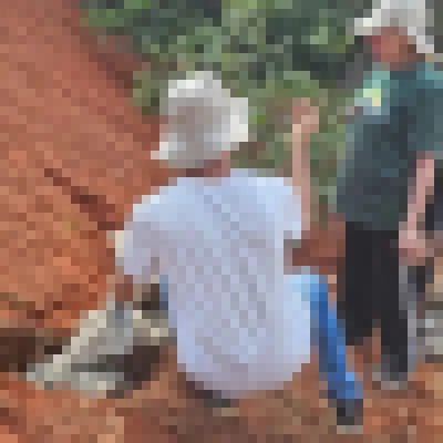 Clube de Jardinagem do Jardim Botânico de Sorocaba aprende técnica de cultivo em talude