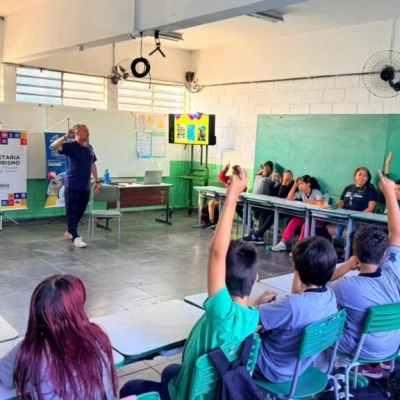 “Turismo Vai à Escola” leva conhecimento e valorização municipal ao Jardim Mineirão