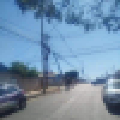 Mutirão de reordenação de fios em postes é realizado na Vila Elza nesta quinta-feira (14)
