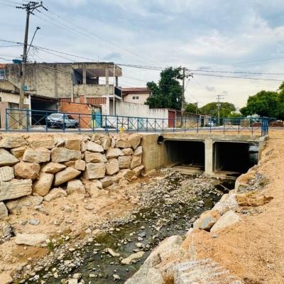 Saae/Sorocaba conclui troca de travessias sobre córrego no Jardim Mathilde