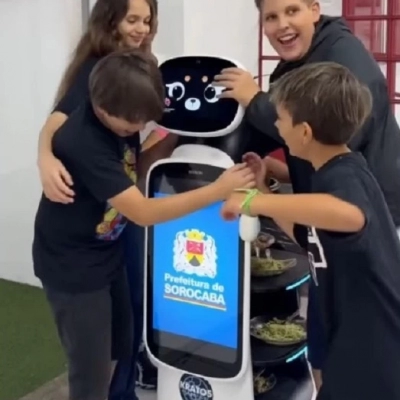 Prefeitura de Sorocaba leva inovação à alimentação escolar e terá a entrega de merenda feita por um robô garçom a partir da próxima segunda-feira (11)