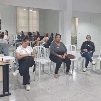 Secretaria da Mulher e Sebrae iniciam o curso gratuito de Design de Sobrancelhas