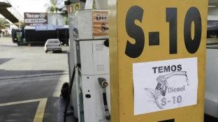 Pacote para conter alta dos combustíveis inclui subsídios e isenções