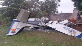 Queda de monomotor deixa dois mortos em Marília, interior de São Paulo