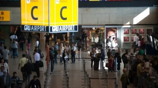 Finados: 2 milhões de passageiros devem passar por aeroportos do país