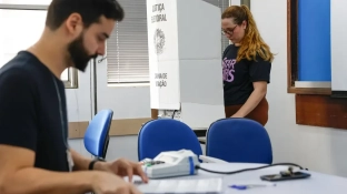 Eleitor que faltou ao primeiro turno pode votar no segundo
