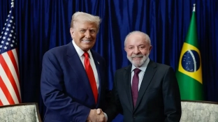 Lula se reúne com Trump na Malásia e discute relações entre Brasil-EUA