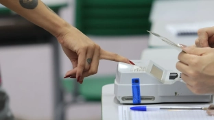 Lula cresce em número de votos em todos os estados; Flávio recua em 6