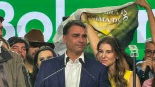 PL oficializa candidatura de Flávio Bolsonaro à Presidência