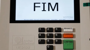 Federação PSOL-Rede oficializa apoio à candidatura de Lula à reeleição
