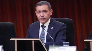 Presidente do TSE conclama os eleitores a comparecerem às urnas