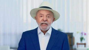 "É um caso de polícia", diz Lula sobre relação entre Flávio e Vorcaro