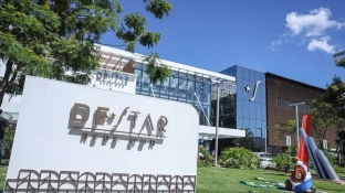 Defesa de Bolsonaro volta pedir prisão domiciliar por motivos de saúde